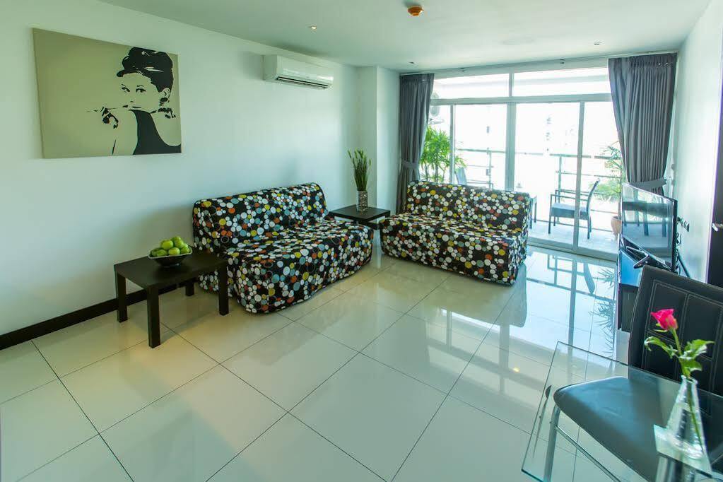 South Beach Pattaya Praia de Jomtien Exterior foto